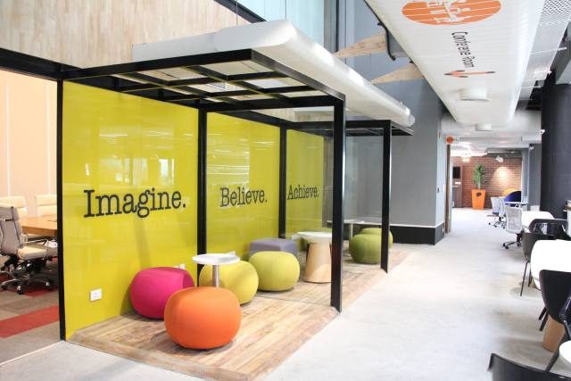 T hub accelerator